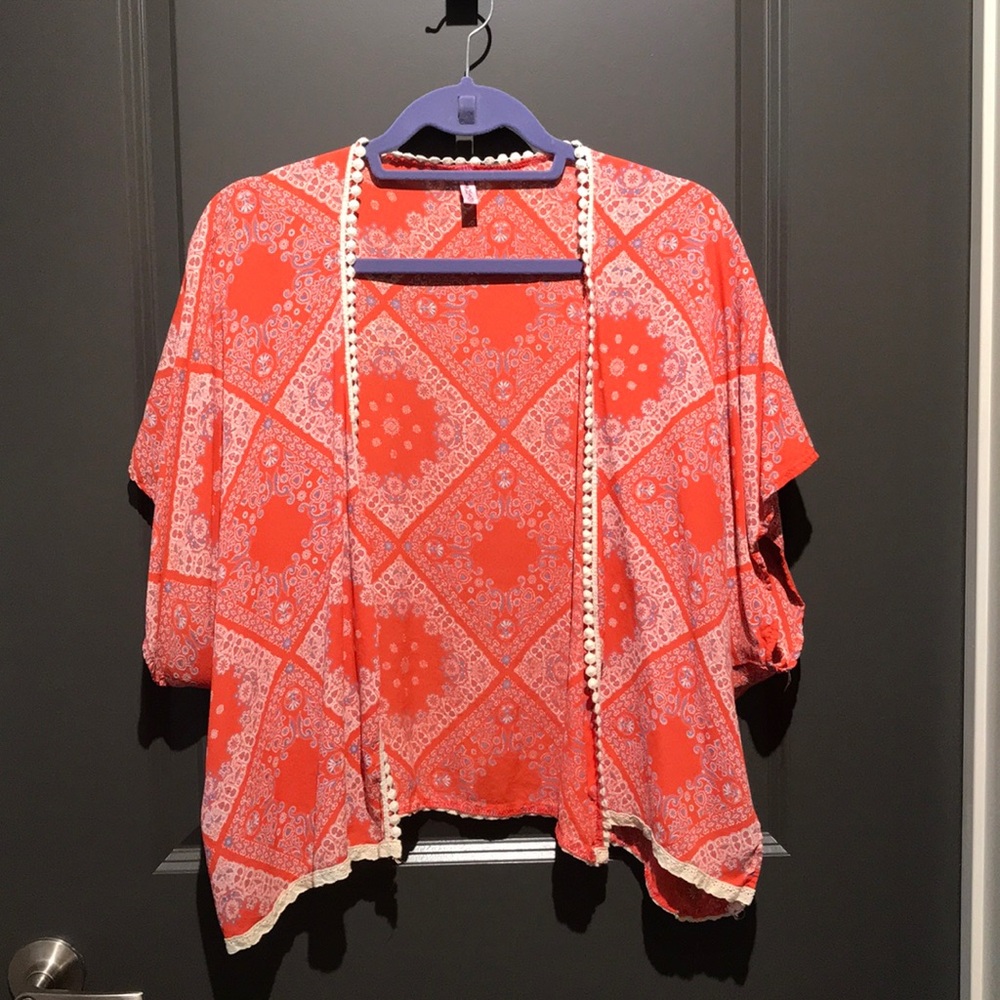 Lucy Love red kimono